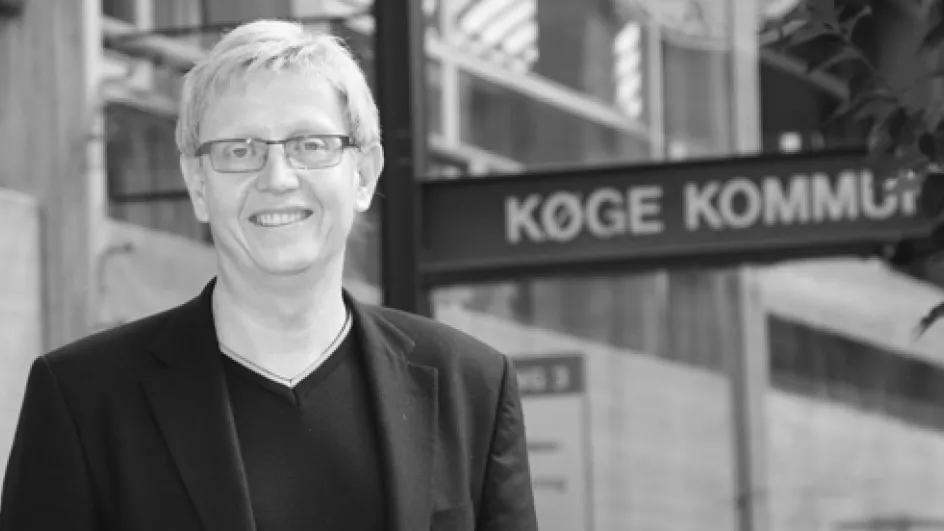 Kommunerne skal tænke i andet end økonomi og organisationsændringer, hvis de vil nyudvikle velfærdssamfundet.